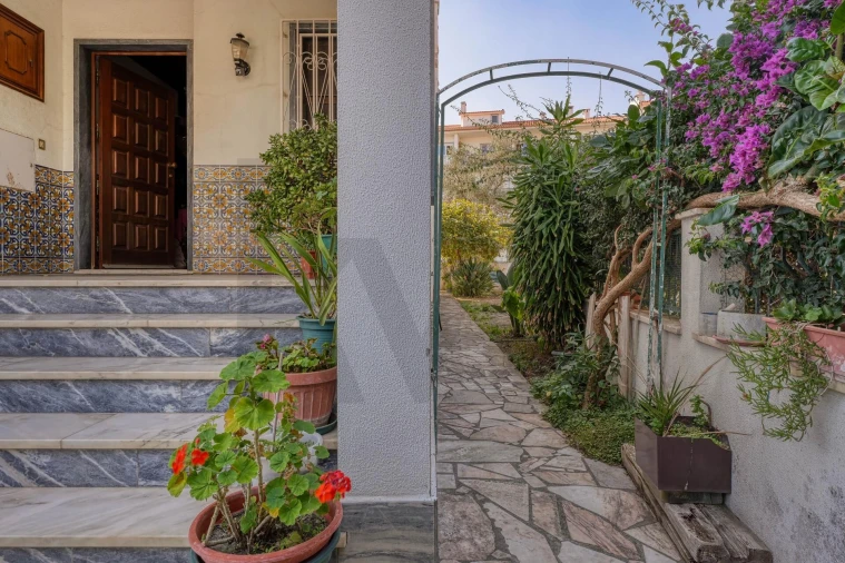 Moradia T4 para Venda em Carcavelos e Parede Foto 6