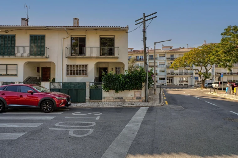 Moradia T4 para Venda em Carcavelos e Parede Foto 29