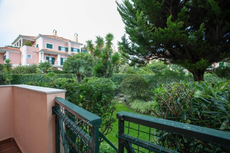 Apartamento T2 para Venda em São João das Lampas e Terrugem Foto 36