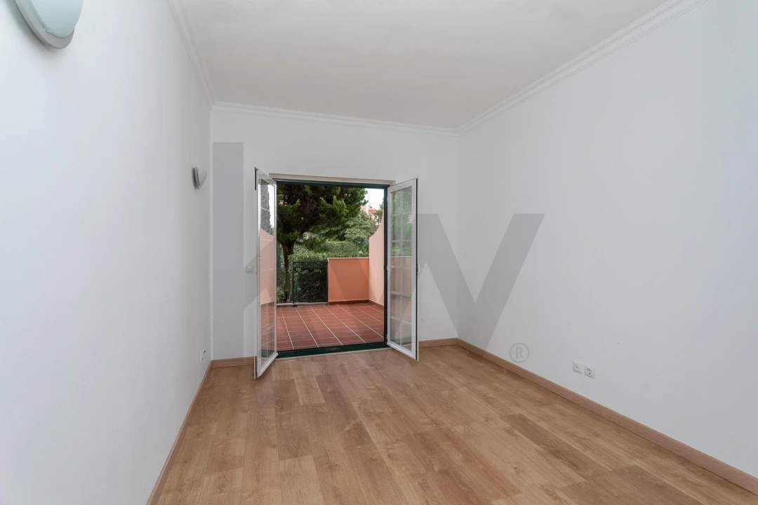 Apartamento T2 para Venda em São João das Lampas e Terrugem Foto 15