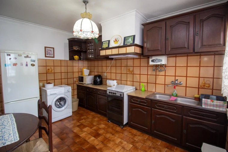 Apartamento T3 para Arrendamento em Almeirim Foto 16