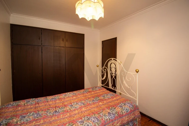 Apartamento T3 para Arrendamento em Almeirim Foto 14