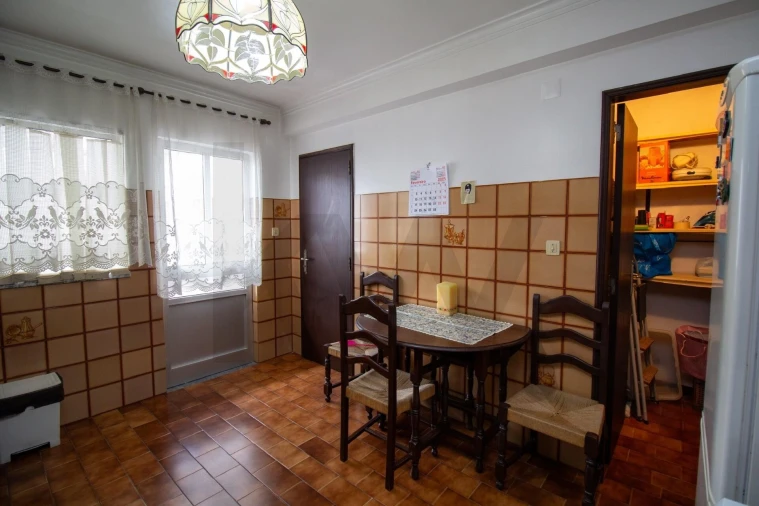 Apartamento T3 para Arrendamento em Almeirim Foto 17