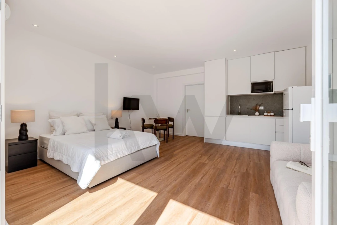 Prédio para Venda em Leiria, Pousos, Barreira e Cortes Foto 13