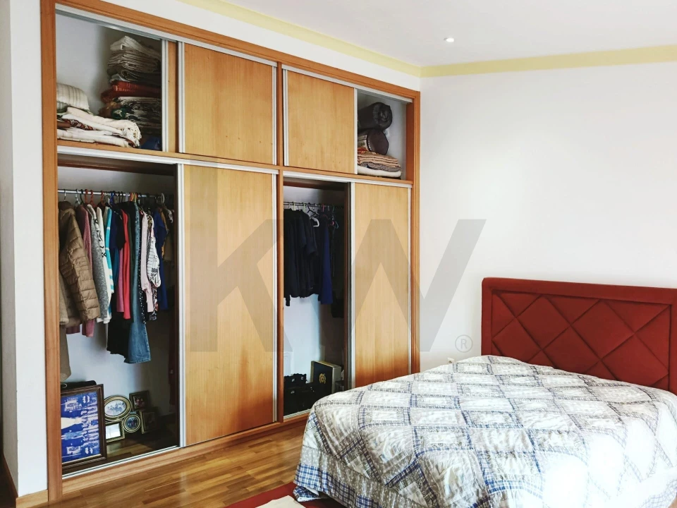 Moradia T3 para Venda em Lajes Foto 14