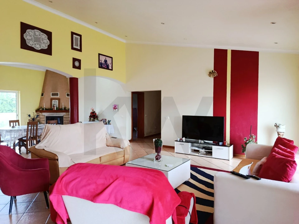 Moradia T3 para Venda em Lajes Foto 5