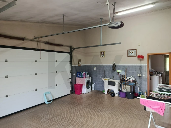 Moradia T3 para Venda em Lajes Foto 25