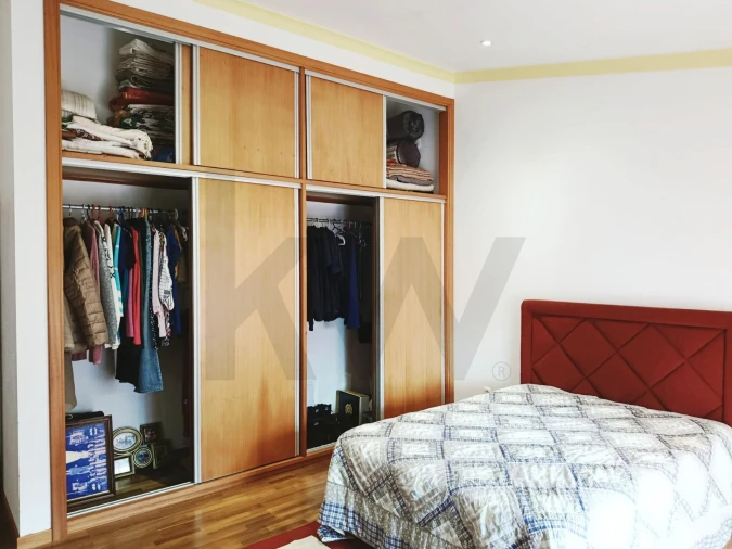 Moradia T3 para Venda em Lajes Foto 14