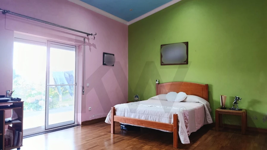 Moradia T3 para Venda em Lajes Foto 15