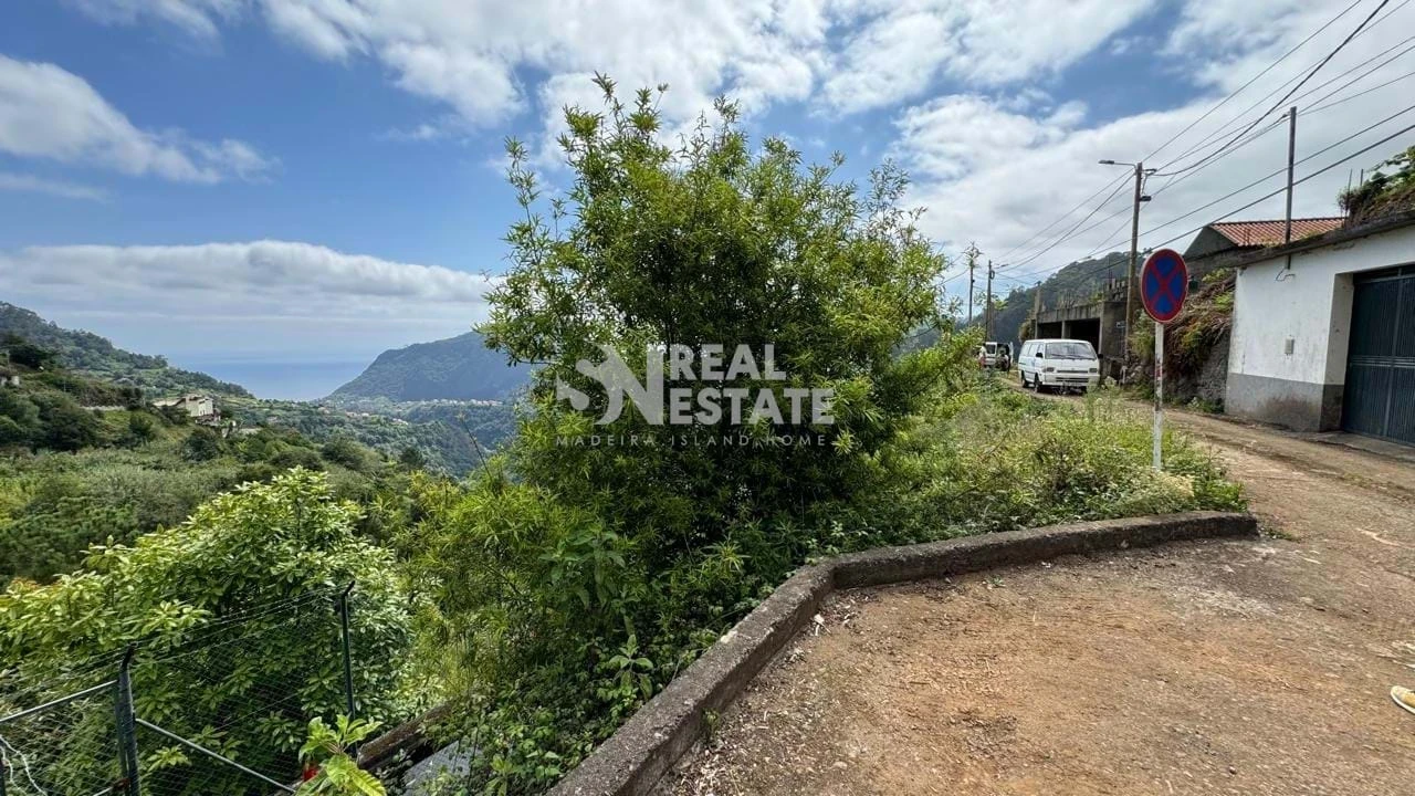 Moradia T1 para Venda em Faial Foto 7