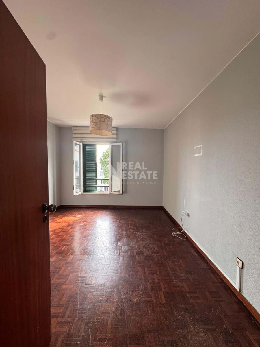 Apartamento T3 para Venda em Santo Antonio Foto 29