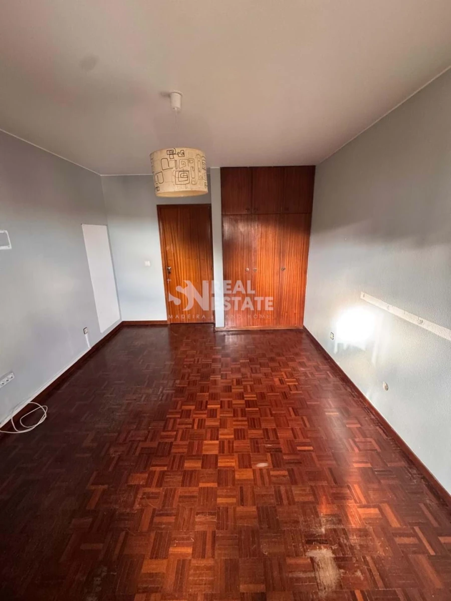 Apartamento T3 para Venda em Santo Antonio Foto 36