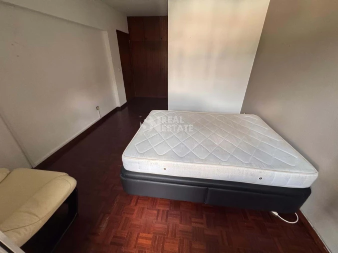Apartamento T3 para Venda em Santo Antonio Foto 54