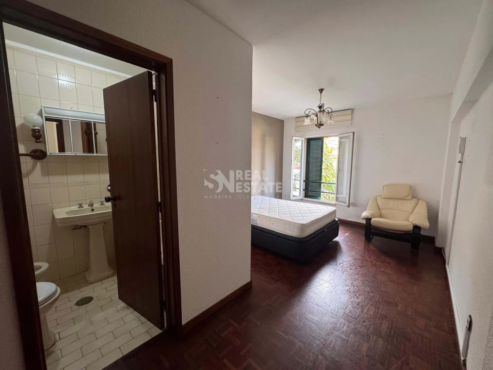 Apartamento T3 para Venda em Santo Antonio Foto 46
