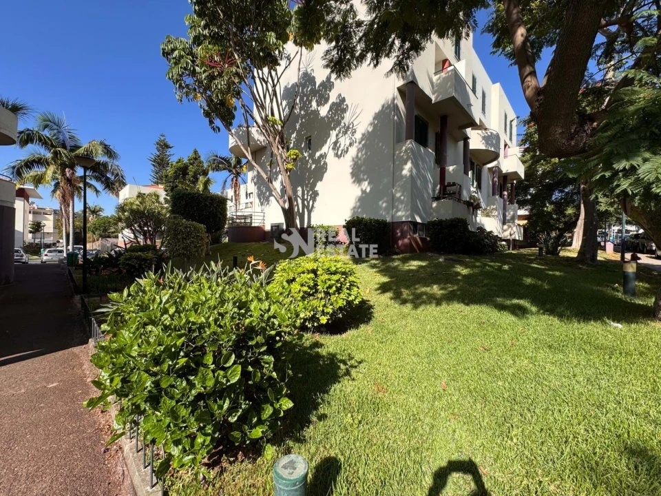 Apartamento T3 para Venda em Santo Antonio Foto 1