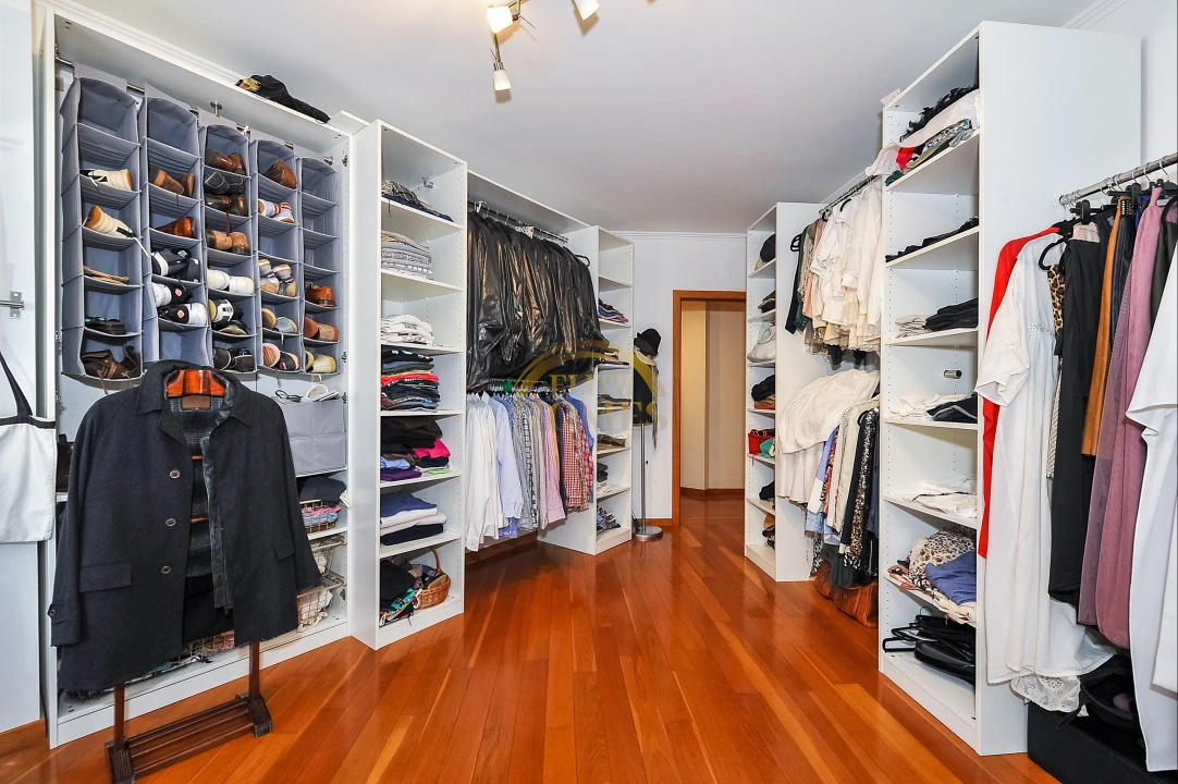 Apartamento T3 para Venda em Algés, Linda-A-Velha e Cruz Quebrada-Dafundo Foto 21