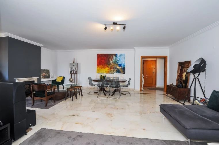 Apartamento T3 para Venda em Algés, Linda-A-Velha e Cruz Quebrada-Dafundo Foto 15