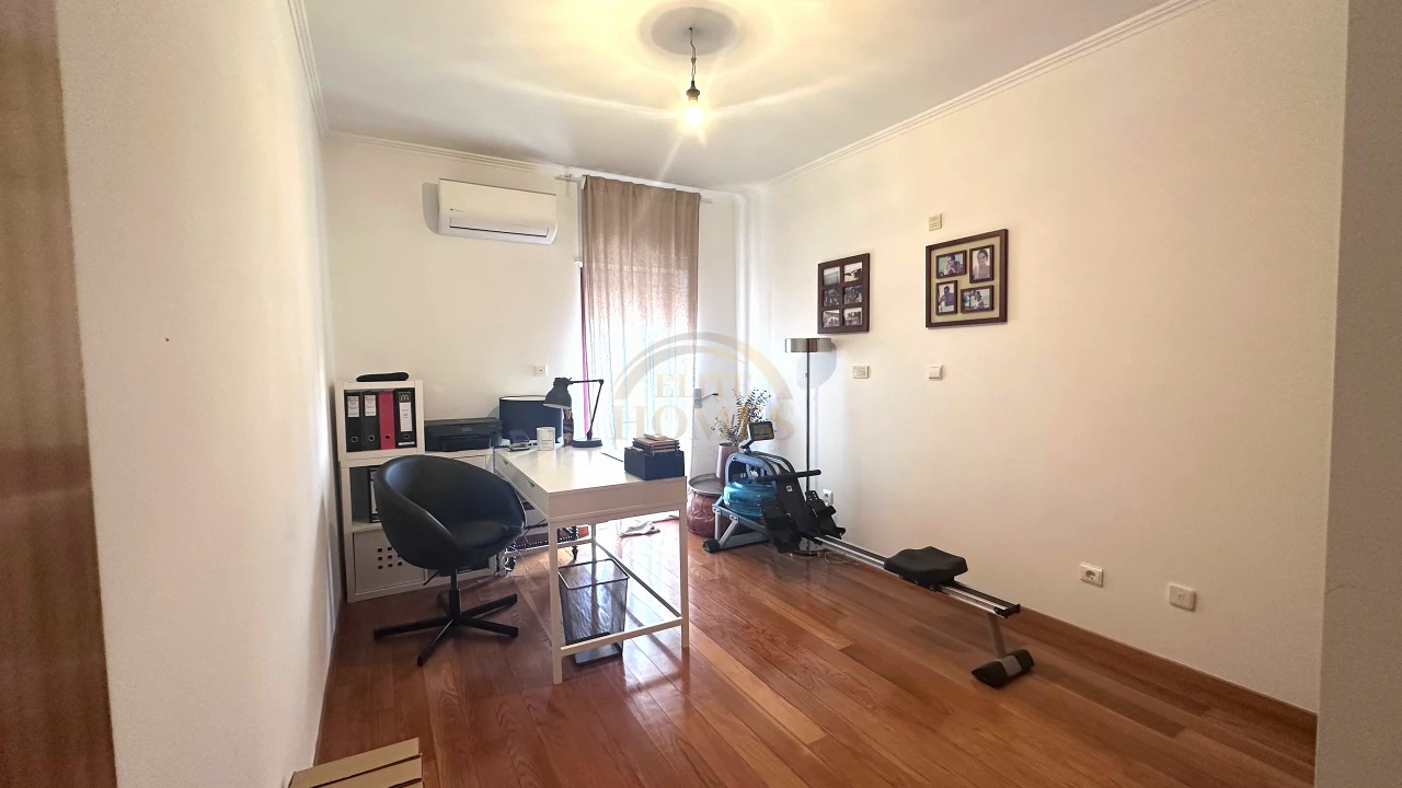 Apartamento T3 para Venda em Algés, Linda-A-Velha e Cruz Quebrada-Dafundo Foto 22