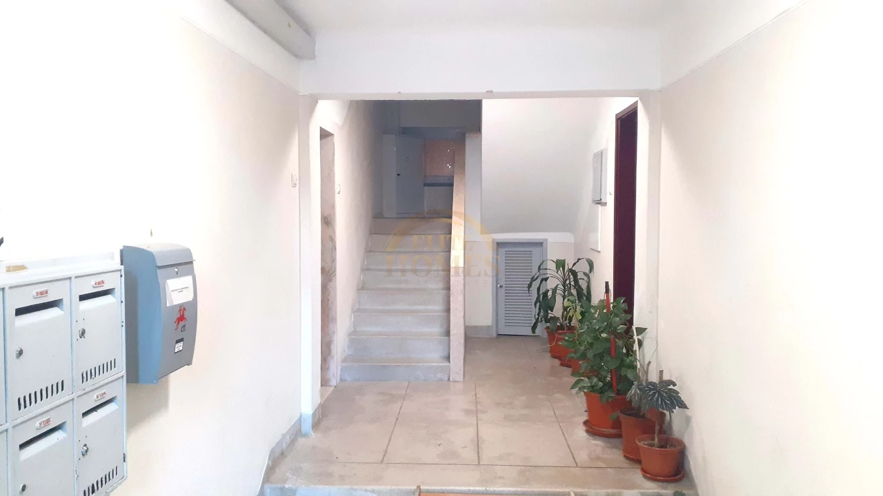 Apartamento T2 para Venda em Benfica Foto 19