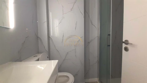 Apartamento T2 para Venda em Benfica
