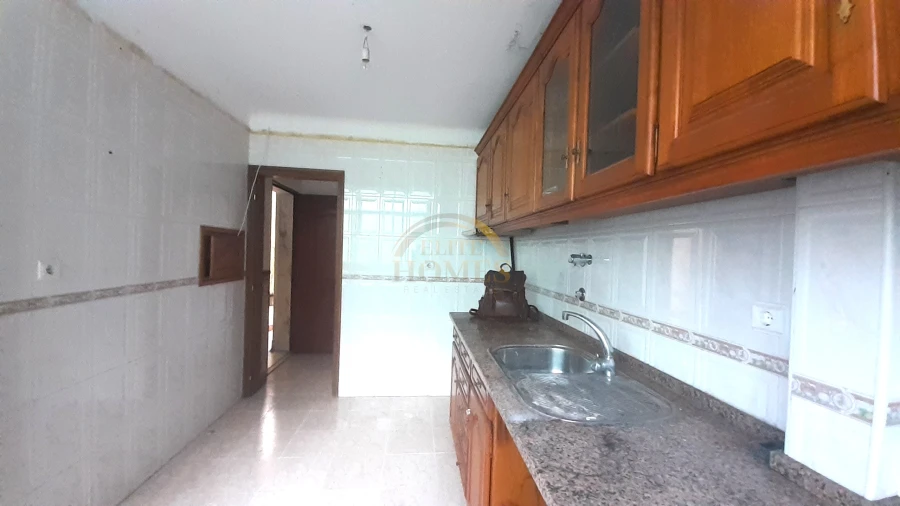 Apartamento T2 para Venda em Benfica Foto 34