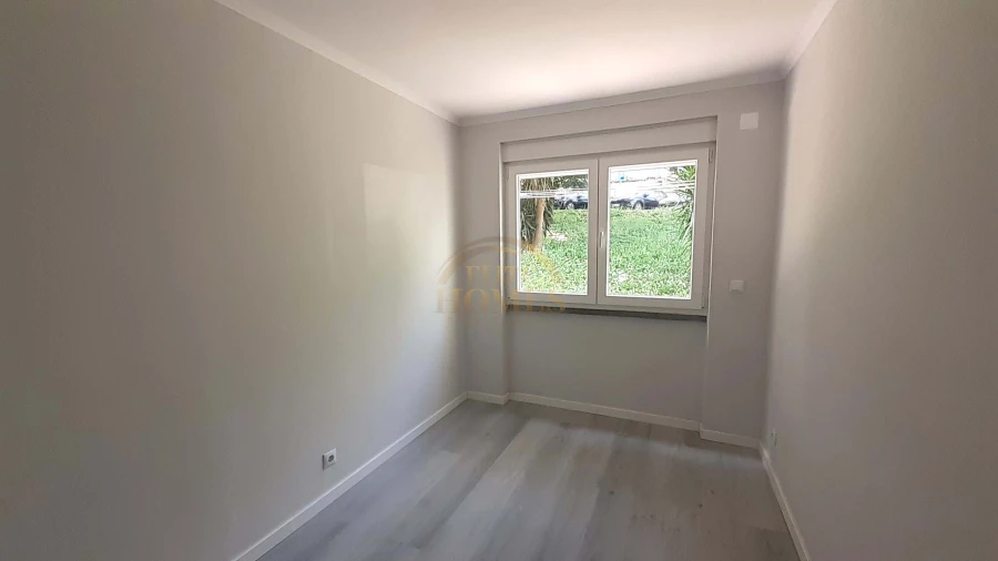 Apartamento T2 para Venda em Benfica Foto 38
