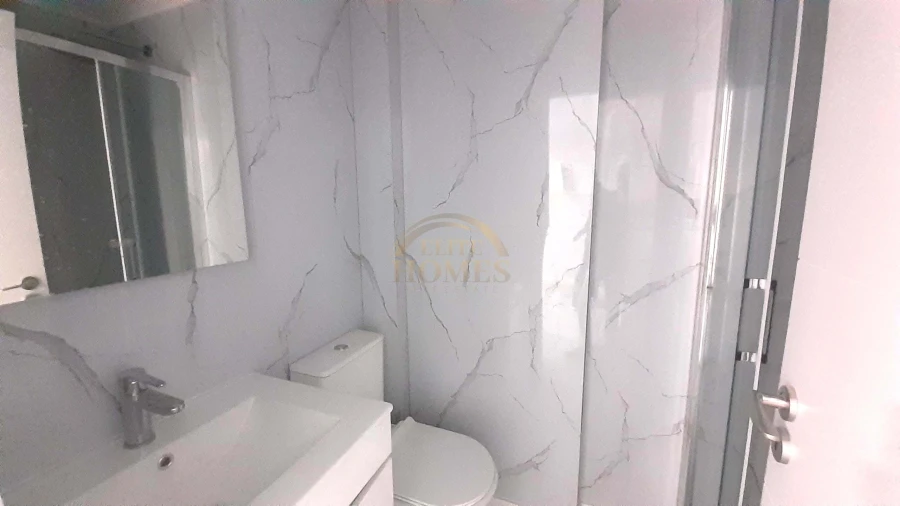 Apartamento T2 para Venda em Benfica Foto 12