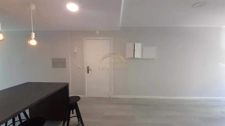 Apartamento T2 para Venda em Benfica Foto 10