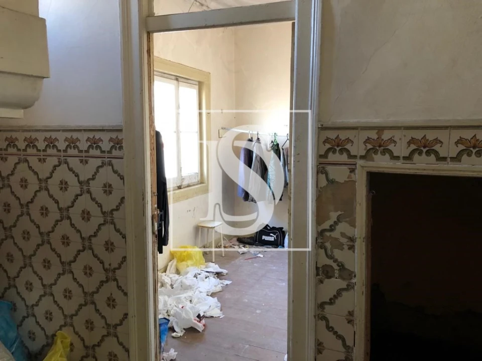 Prédio para Venda em Santa Maria Maior Foto 10