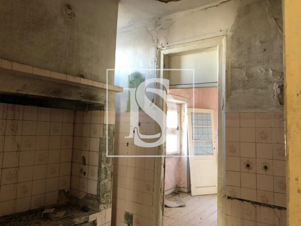 Prédio para Venda em Santa Maria Maior Foto 14