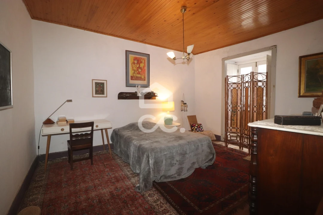 Moradia T6 para Venda em Fenais da Ajuda Foto 23