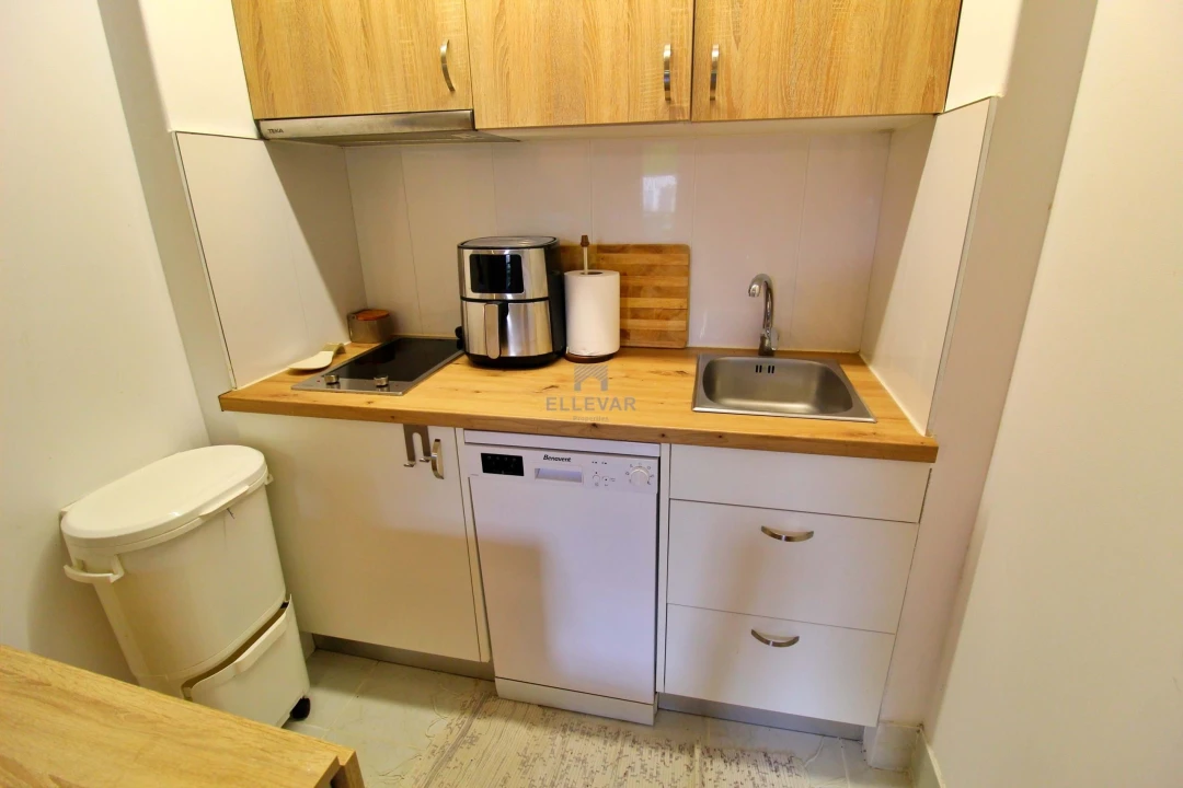 Apartamento T1 para Venda em São Martinho Foto 10