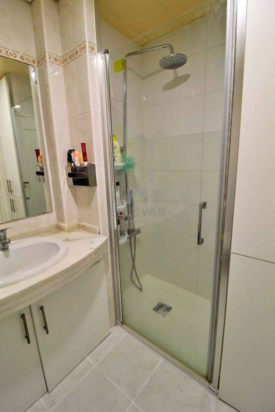 Apartamento T1 para Venda em São Martinho Foto 17