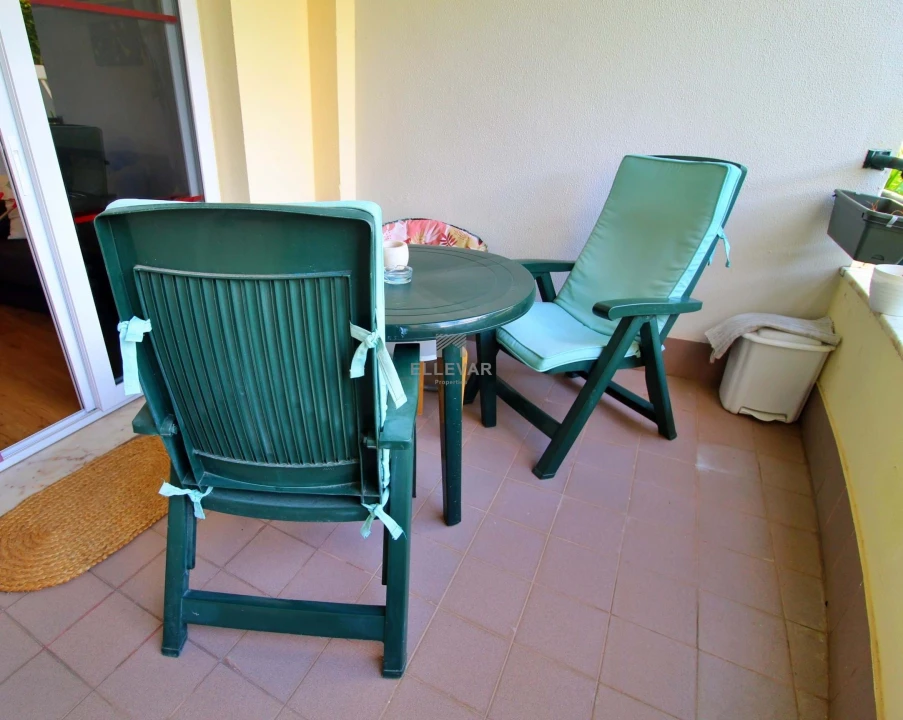 Apartamento T1 para Venda em São Martinho Foto 8