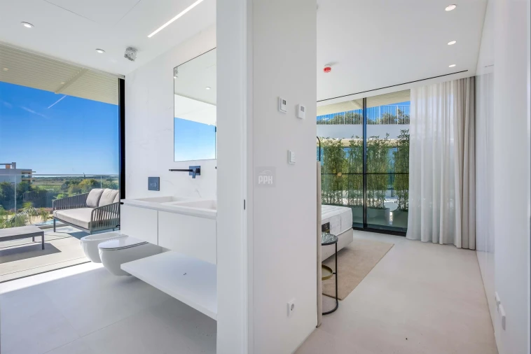 Apartamento T3 para Venda em Quarteira Foto 10