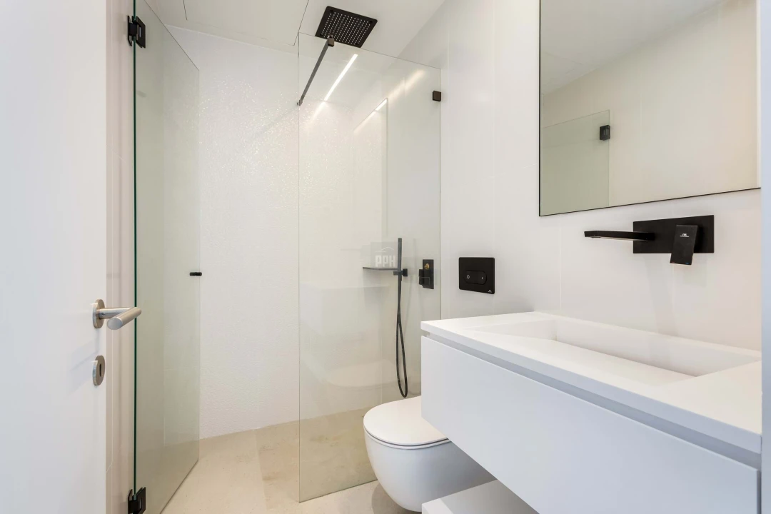 Apartamento T3 para Venda em Quarteira Foto 16