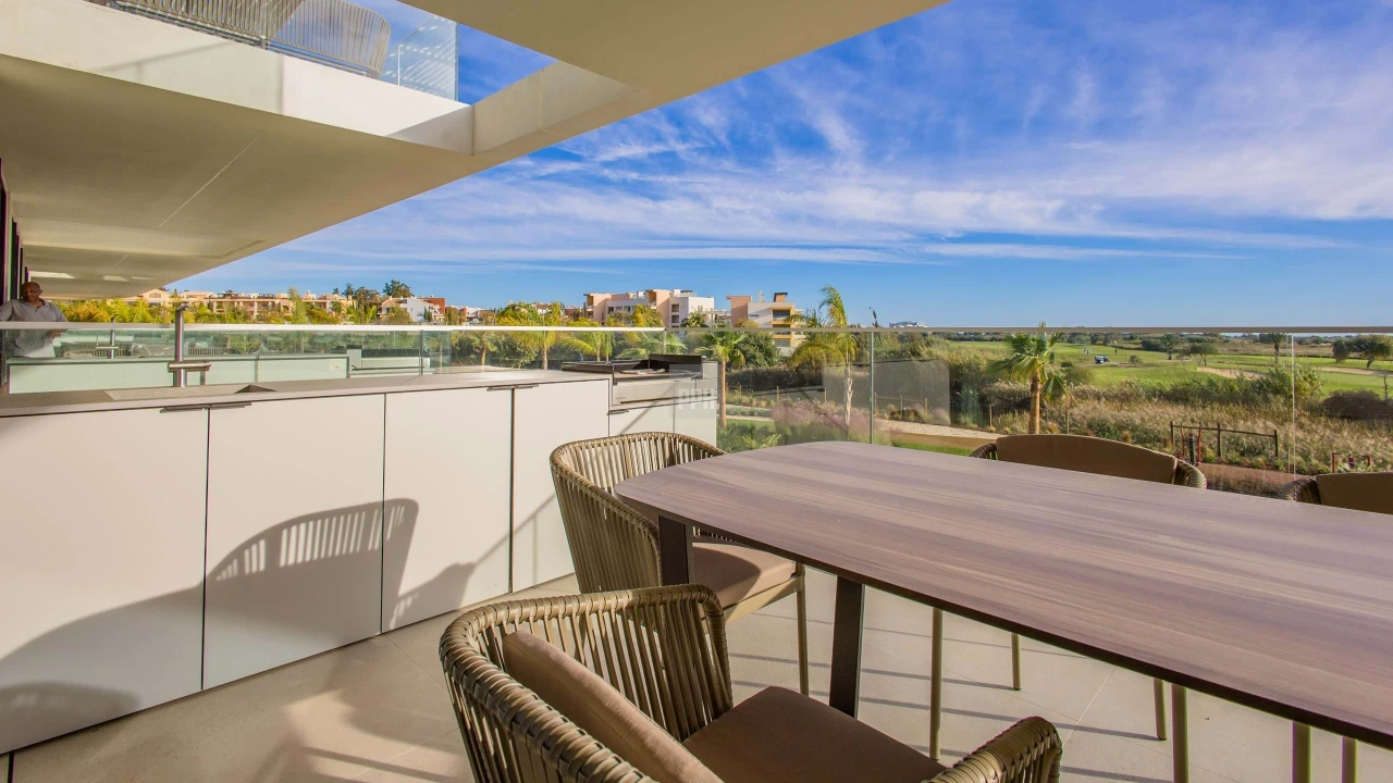 Apartamento T2 para Venda em Quarteira Foto 18