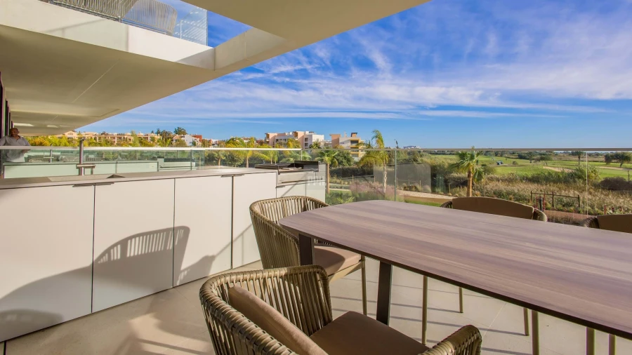 Apartamento T2 para Venda em Quarteira Foto 18