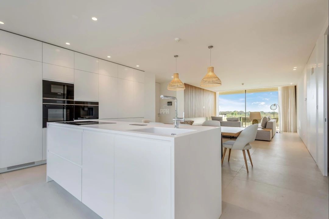 Apartamento T2 para Venda em Quarteira Foto 9
