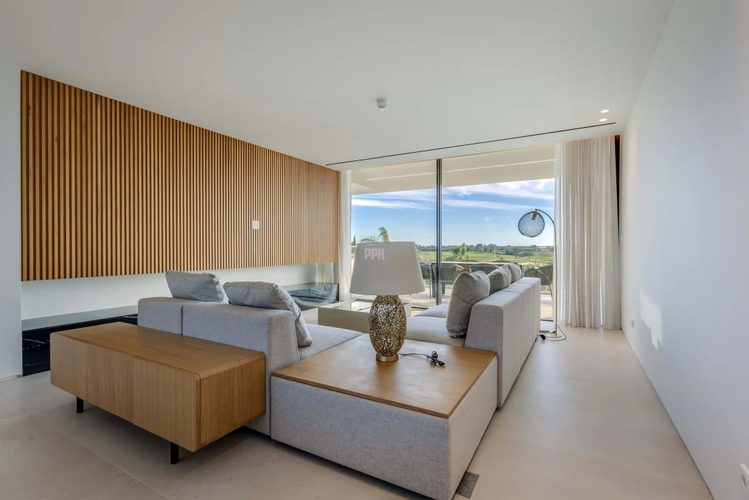 Apartamento T2 para Venda em Quarteira Foto 6