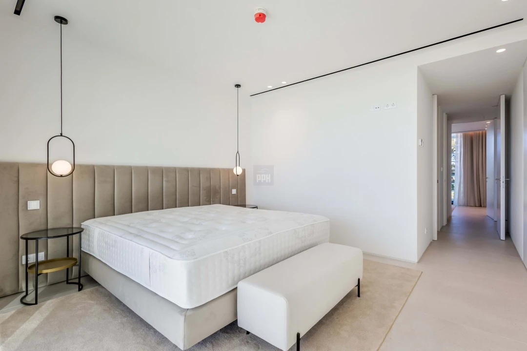 Apartamento T2 para Venda em Quarteira Foto 13