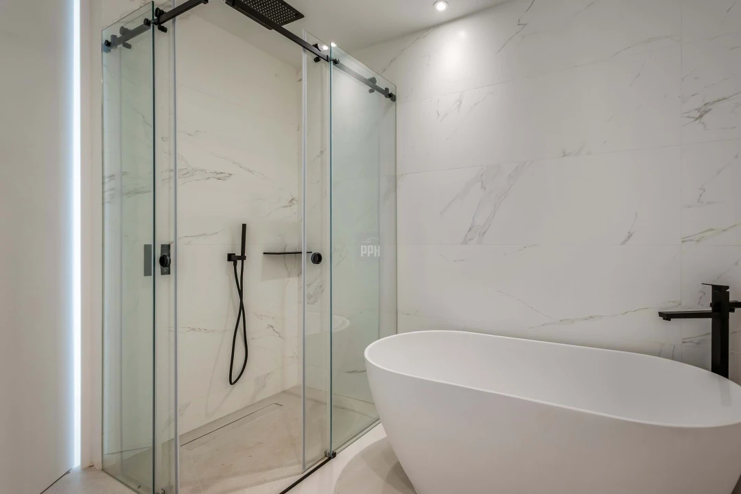 Apartamento T2 para Venda em Quarteira Foto 15