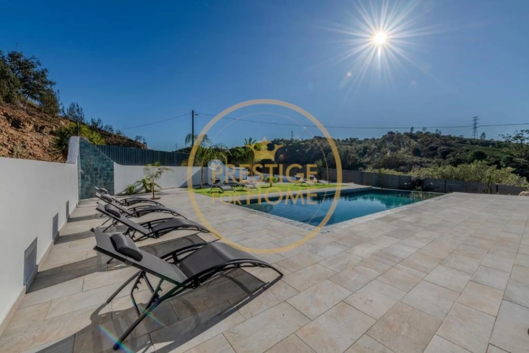 Moradia T5 para Arrendamento férias em São Bartolomeu de Messines Foto 27