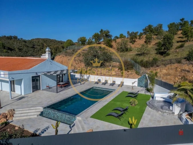 Moradia T5 para Arrendamento férias em São Bartolomeu de Messines Foto 26