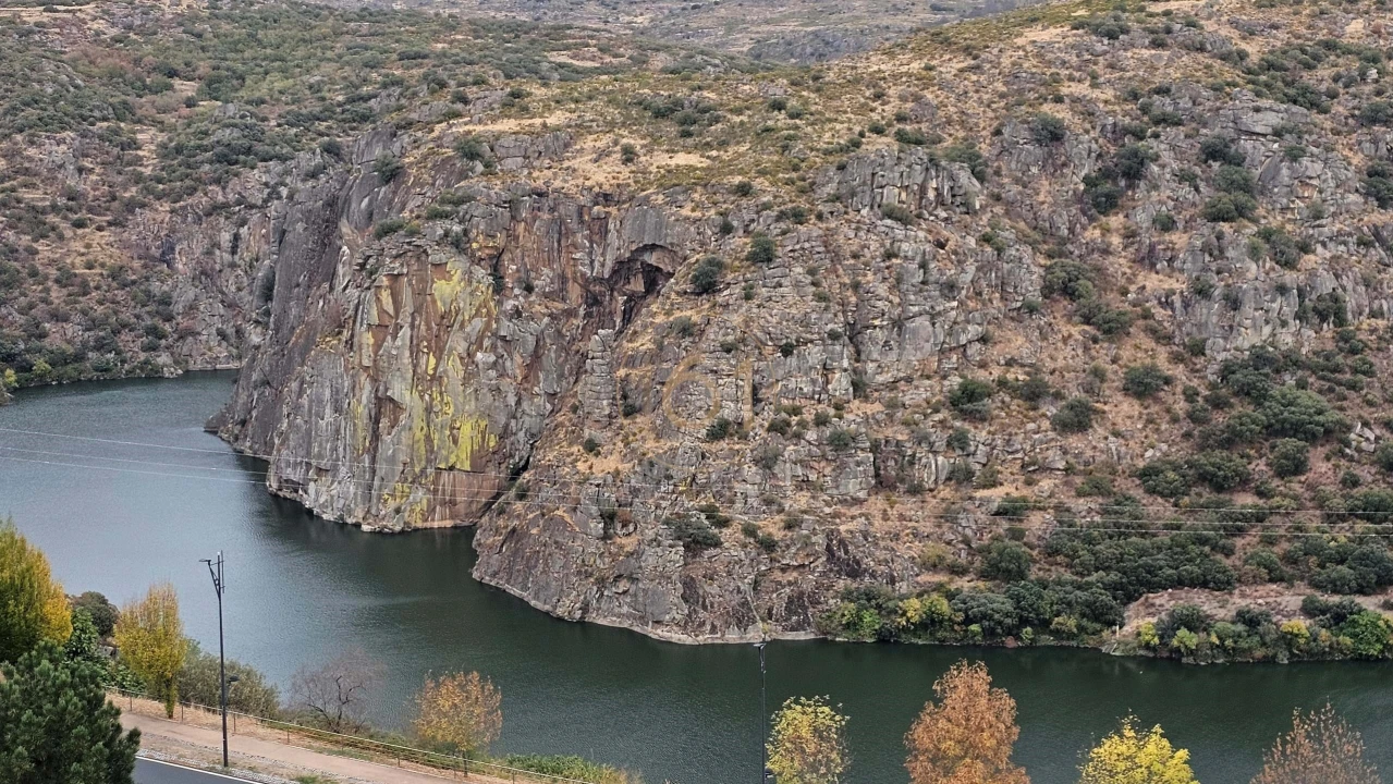 Moradia T3 para Venda em Sendim e Atenor Foto 32