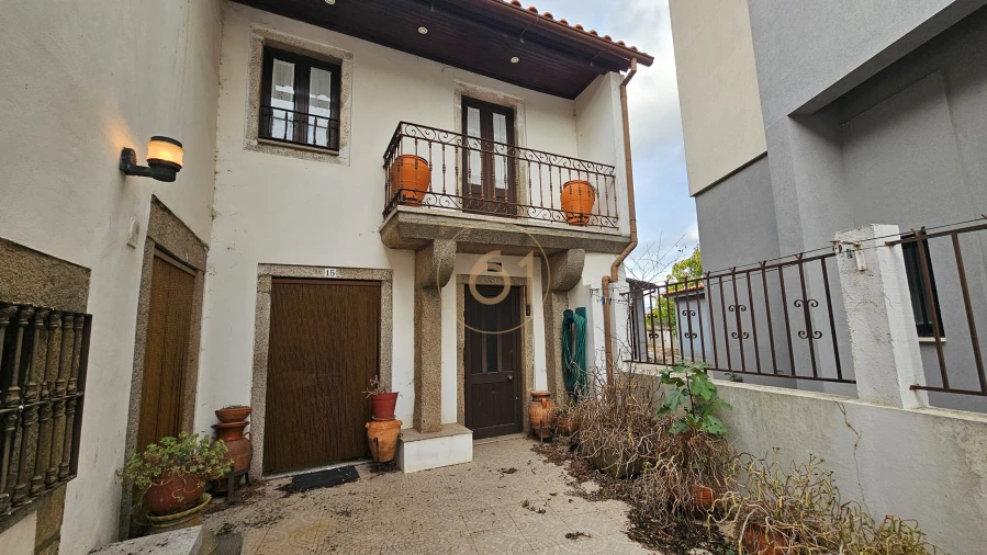 Moradia T3 para Venda em Sendim e Atenor Foto 2