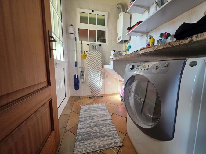 Moradia T3 para Venda em Gaula Foto 13