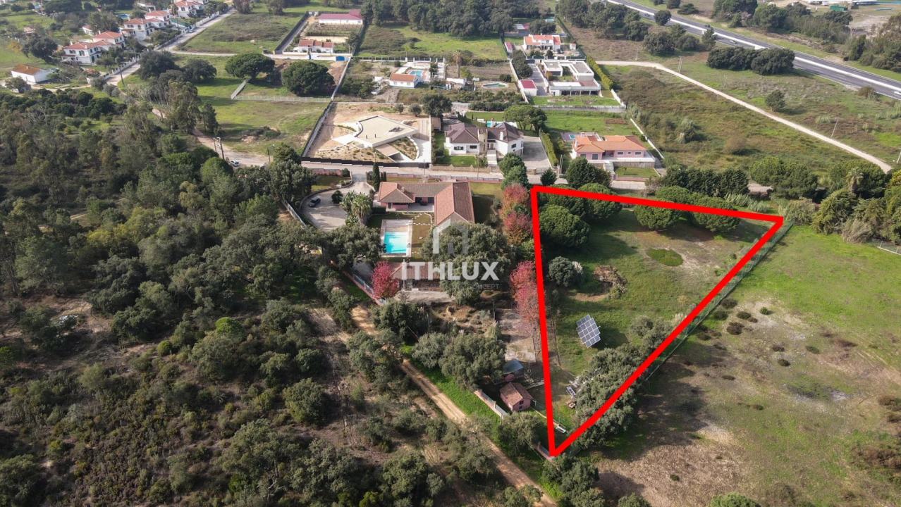 Terreno para Venda em Alhos Vedros Foto 1