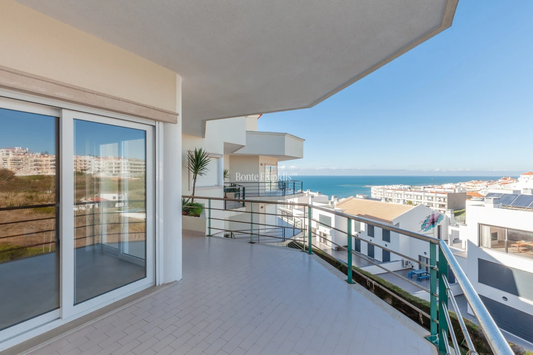 Apartamento T3 para Venda em Ericeira Foto 1