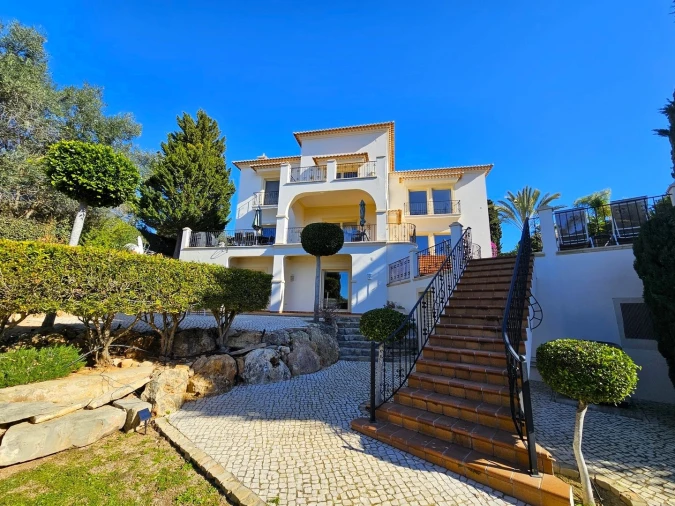 Moradia T5 para Venda em Lagoa e Carvoeiro Foto 2